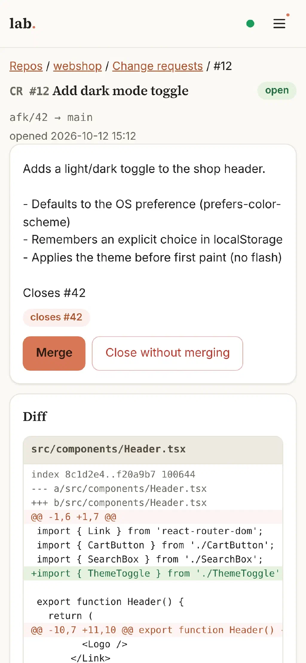 Change Request zum Issue mit Beschreibung, Merge-Schaltfläche und Diff